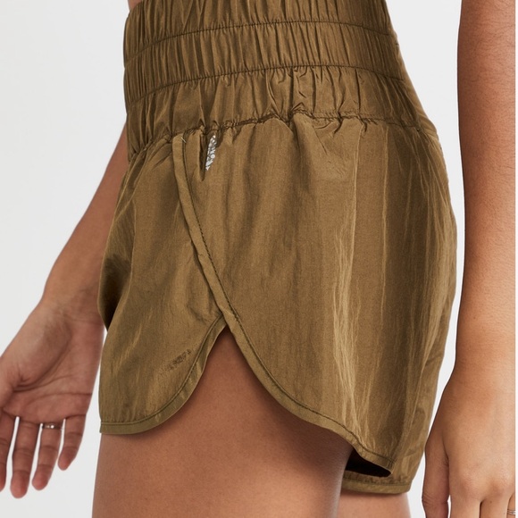 FREE PEOPLE MOVEMENT The Way Home Shorts large - Picture 4 of 14